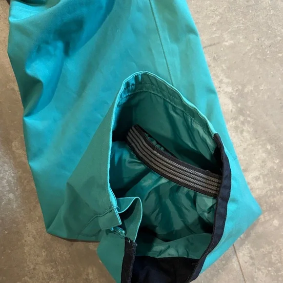 Burton snow Pants - Picture 2 of 7